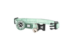 Max & Molly cat collar with safety buckle, bell, and ID tag – adjustable and comfortable for everyday wear.