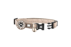 Max & Molly cat collar with safety buckle, bell, and ID tag – adjustable and comfortable for everyday wear.